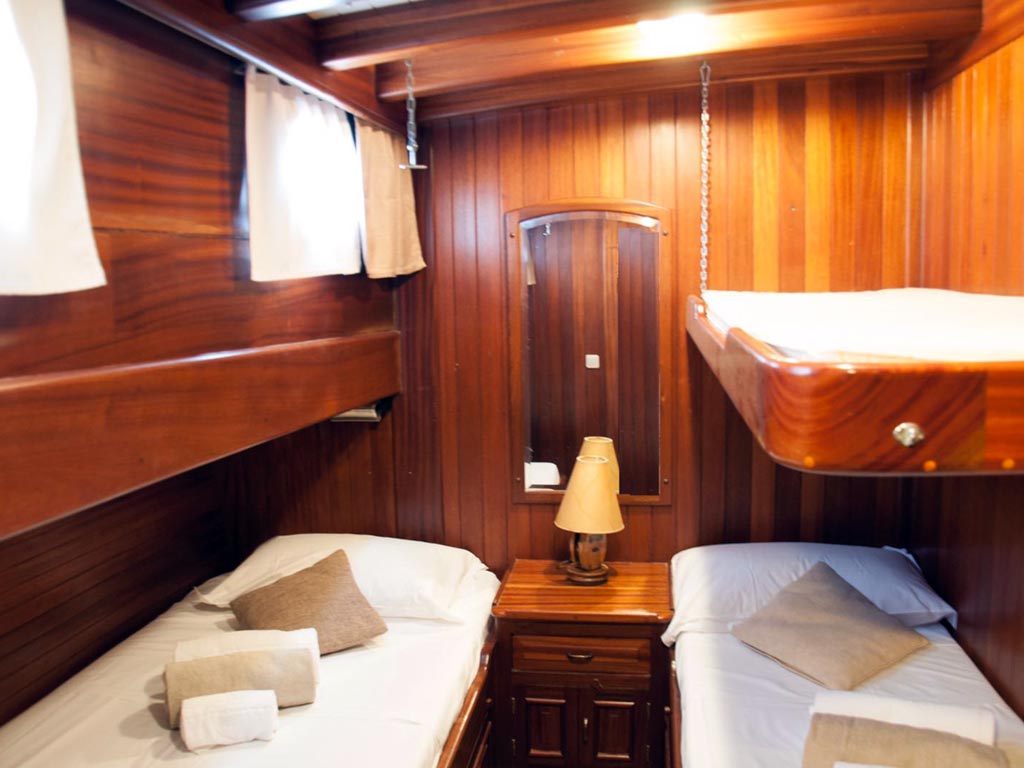 Cabina Tripla